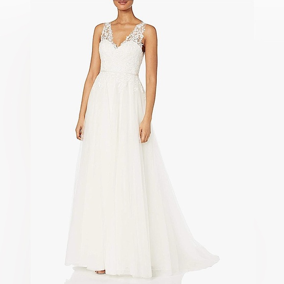 NWT Jenny Yoo Savannah Bridal Gown in Ivory. Size 14. - Picture 3 of 14